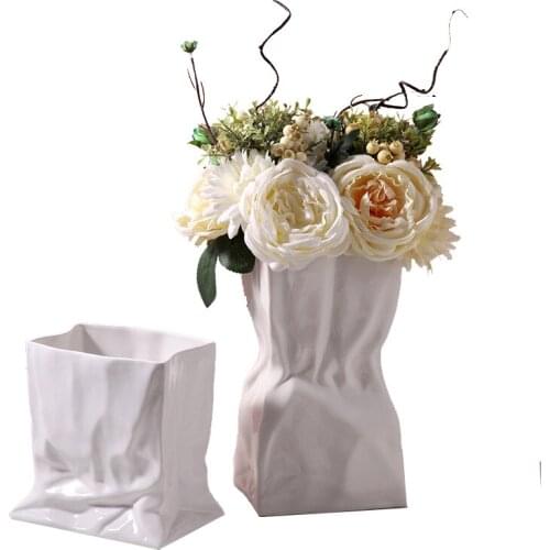 Modern Stylish Geometric Ceramic Vase Home Decoration White Flower Vase European fish shaped milk bottle vase