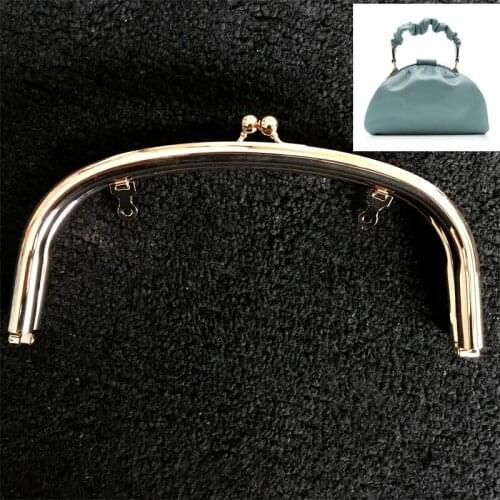 One Piece Bag Frame For Pouch Bag Kiss Lock Metal Alloy Frame Women Clutch Bag Frame with Clasp DIY Bag Hardware Accessories
