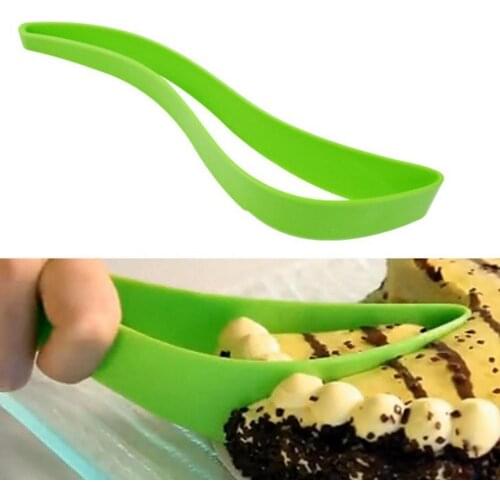 Plastic Slicer Cake Cutter Cookie Fondant Dessert Cutting Tool Kitchen Gadget