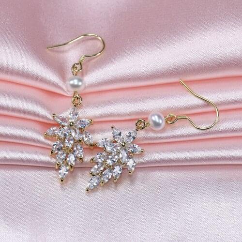 Fashion Korean style Heart shaped zircon leaves Natural pearl pendant earring Long tassel earrings Womens fashion jewelry