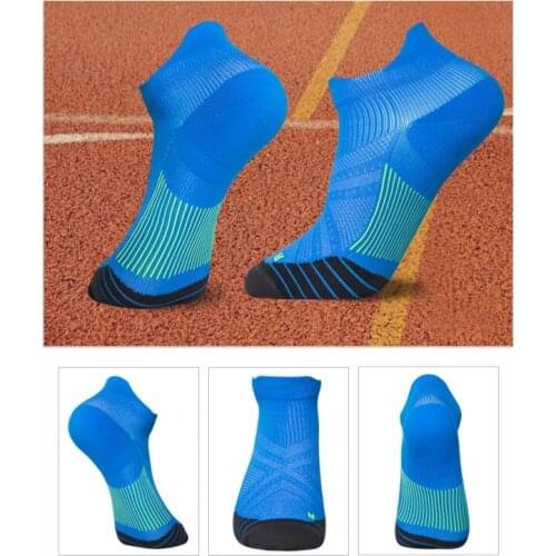 Unisex Sport Socks Women Men Short Tube Socks Breathable Anti-Sweat Outdoor Running Socks Ankle Protective Socks