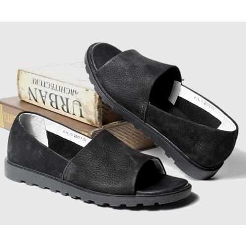 New Fashion Men Leather Flat Sandals Male Open-toes Leather Sandals Male England Style Youth Breathable Sandals Free Shipping