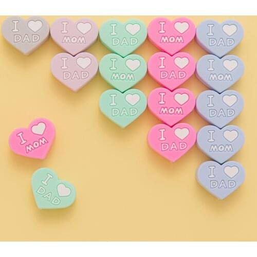 5 pcs/lot Silicone I Love Mom And Dad Silicone Teething Bead Love Shape Food Grade Chewable Beads for DIY Necklace Gift