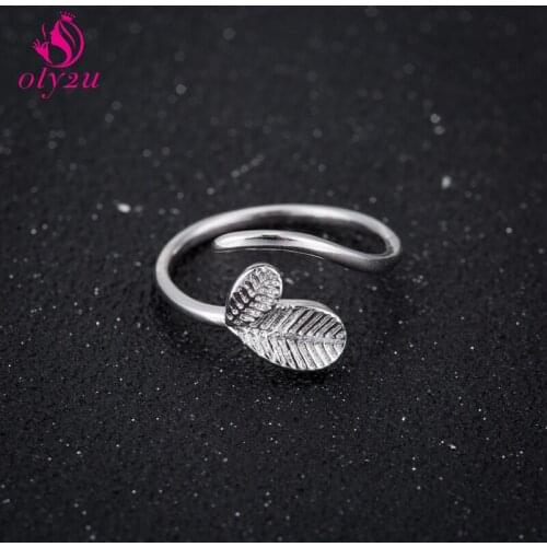 Oly2u Punk Ginkgo Leaf Shaped Double Layer Adjustable Rings for Women Girls Anillos Mujer