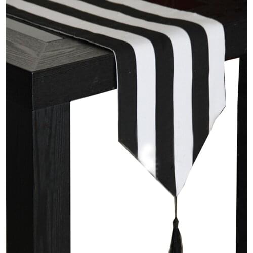 1pcs Modern style black and white striped table runner table cloth Table Topper hotel bed runner for Home hotel Decor