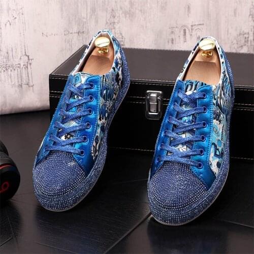 Hip Hop Luxury Designer Sneakers Charm Glitter Rhinestone Shoes Causal Flats Moccasins Male Rock Punk Street Graffiti Man
