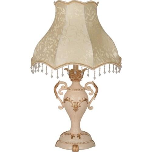 European-style table lamp Romantic art deco bedroom bedside lamp living room wedding decoration children desk led light fixture