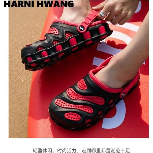 2021 Summer New Fashion Mens Casual Slippers Outdoor Beach Light Garden Shoes Eva Sole Size 35-46 (wholesale Available)