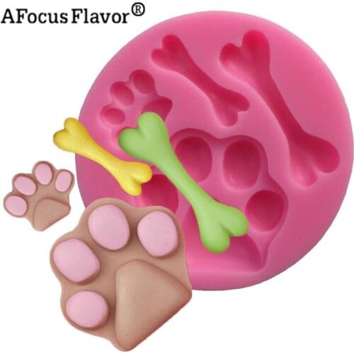 1Pcs 4 Hole Dog claws & Bone Shape Silicone Handmade Stencil Natural Soap Mold Chocolate Cake Kitchen Baking Utensils Decorative
