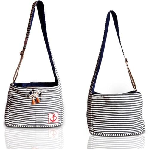 Sailor Striped Pet Cat Carrier Bag Outdoor Pet Shoulder Travel Bag Chihuahua Pupply Dog Travel Bag for Small Dogs Accessories