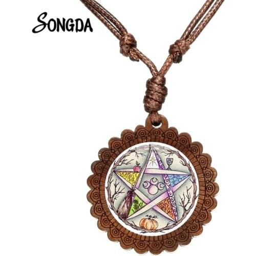 Esoteric Pentagram Life Tree Necklace Wicca Star Mysterious Totem Handmade Glass Cabochon Wood Made Pendant Retro Jewelry