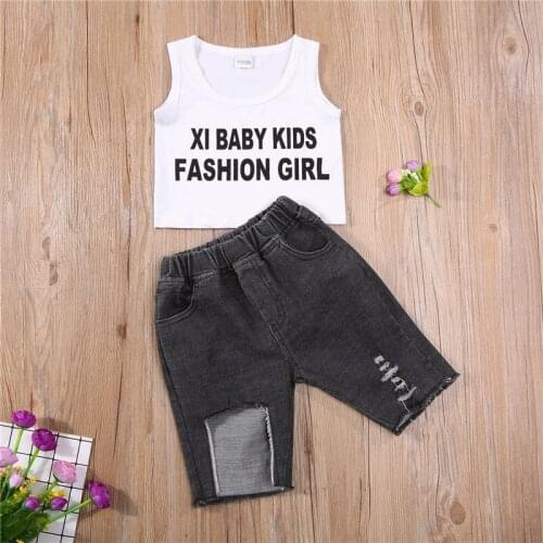 Girl’s 2 Piece Suit Fashion Letter Print Sleeveless Cropped Tops and Ripped Denim Short Pants Summer Outfits for 3-15 Years