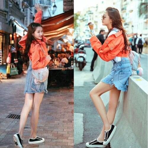 Parasakura Walking Shoes