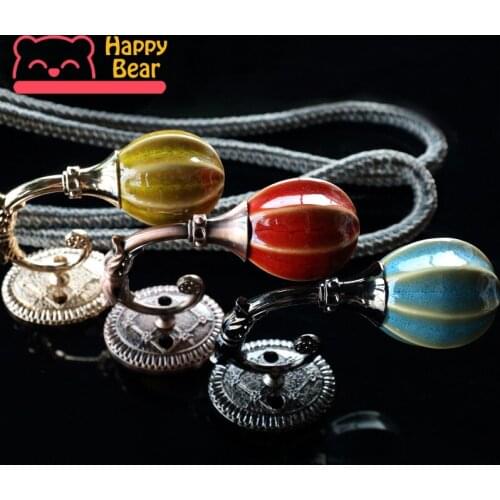 1 pair Metal Buckle Curtain Wall Hooks creative fashion Curtain Accessories Wall Alloy Hook for Curtains Tieback Home Decorative