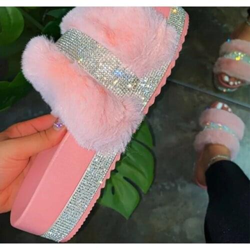 2020 Bling Womens Plush Slippers Fur Slides Rhinestones Outdoor Flat Women Platform Sandals Fluffy Casual Shoes Furry Slides