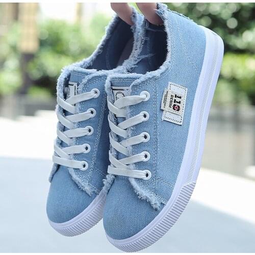 Womens Canvas Shoes Breathable Casual Shoes Fashion Lace 2021 Spring and Autumn New Fashion Womens Jeans Sports Shoes