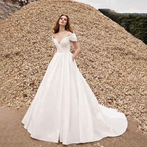 Fashion Sexy Off the Shoulder Chiffon Wedding Dress For Bridal Sweetheart A Line Gown Pleat Half Sleeve Plus Size