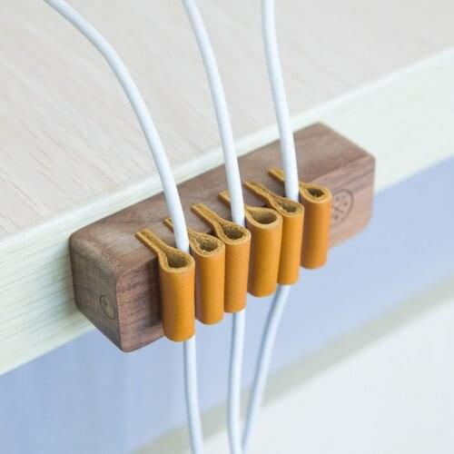 Wood Desktop Storage Rack Data Line Receives The Cable Bundle Tube of The Simple Charging Line the Solid Wire Clip Concentrator