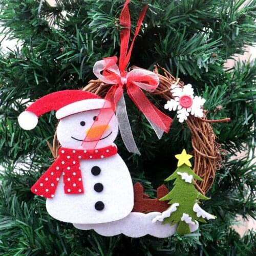 Christmas Wreath Natural Cartoon Shape Dried Flowers Rattan Vine Wall Christmas Ornament for Home