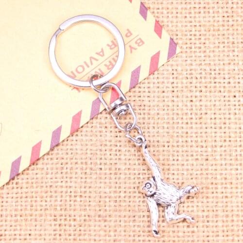 New Fashion Keychain 32x27mm monkey Pendants DIY Men Jewelry Car Key Chain Ring Holder Souvenir For Gift
