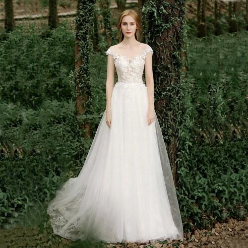 Boho Wedding Dress 2020 Beach Bridal Gown O Neck Appliques Lace A Line White Wedding Gown Tulle Skirt Bride Dress