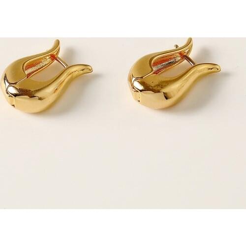 TARCLIY New Geometric Glossy Metal Chic Small Ear Buckles Temperament Simple Huggie Earring Women Fashion Party Jewelry Gifts