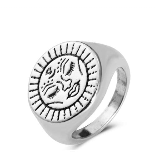 Gothic Sunflower Smiley Face Rings For Women Steel Gold Sun Face Finger Ring Vintage Aesthetic Jewelry Gift Anillos Mujer