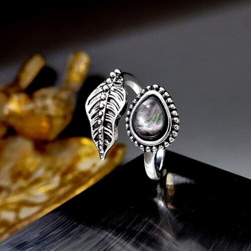 Fashion New Shell Moonstone Leaves Ring Creative Adjustable Opening Antique Thai Silver Ring for Women Party Jewelry Gifts