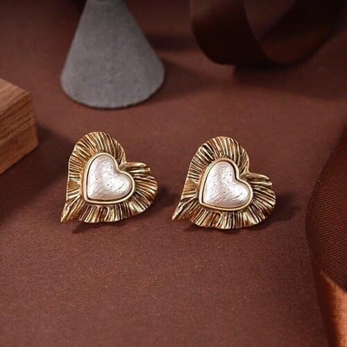 Bohemia Fashion Big Vintage Gold Heart Pearls Old Design Stud Earrings Party Hot Brand Luxury Jewelry Fine