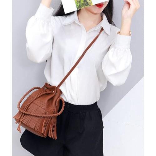 Fashion Small Bucket Womens Handbag Soft With Lace Fringed Tassel Hand-Made Shoulder Crossbody Bag For Lady/CT35374