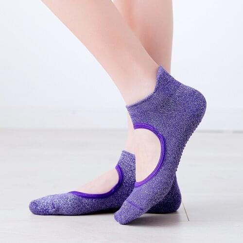 Yoga Socks Silver Silk Yoga Socks Non-slip Halter Round Head Heel Dance Socks Indoor Fitness Pilates Sports Socks