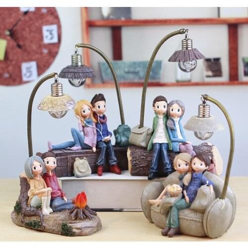 1PCS Couple Character Ornaments With LED Light Resin Crafts For Home Garden Decor Creative Boys And Girls Night Lamp