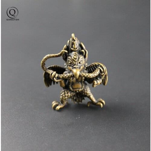 Antique Brass God of Eagle Ornaments Charms Nepal Tibetan Buddhism Magic Keychain Keyring Pendants Brass Car Key Hangings