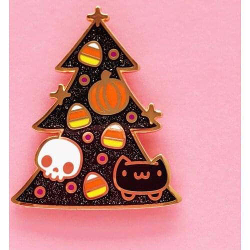 Shiny Christmas Tree Hard Enamel Pin Kawaii Pumpkin Candy Ghost Cat Christmas Decoration Brooch Unique Christmas Halloween Gift