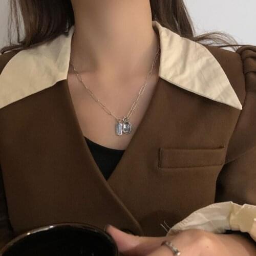 Retro Letter Square Card Pendant Necklace For Women Couples Net Hot Trend Fine Jewelry Clavicle Chain SAN334