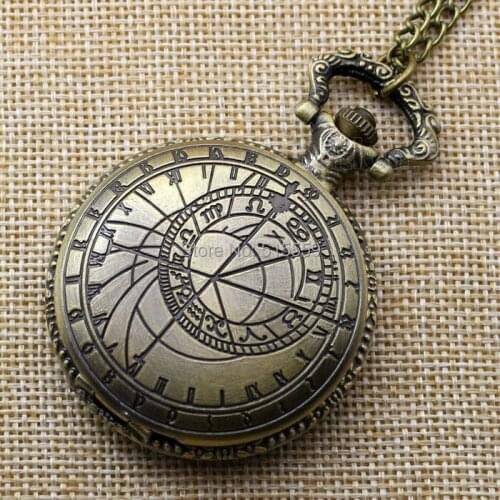 Hot Sale Retro Compass Quartz Pattern Pendant Chain Pocket Watch Men Women Gift Watches Hot Sale
