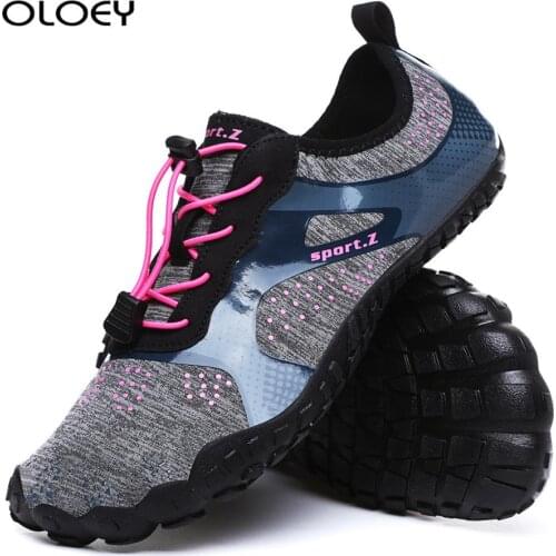 Outdoor Men Water Shoes Footwear Seaside Walking Upstream Shoes Breathable Quick Dry Beach Five Finger Aqua Shoes Sports Hiking