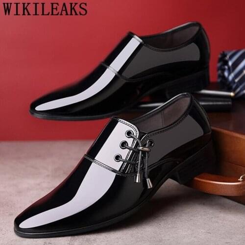 Classic Men Formal Wedding Shoes Italian Luxury Brand Office Dress Shoes Designer Business Patent Leather Oxford Shoes For Men
