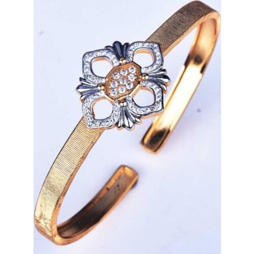 Fashion Flower Open Bracelet Hollow Design Inlay Small Zircon Two Color Gold Jewelry For Women Wedding Party Luxury Gift