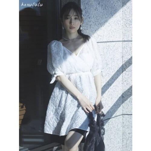 2021 spring and summer new bow tie tie waist V-neck short-sleeved dress women