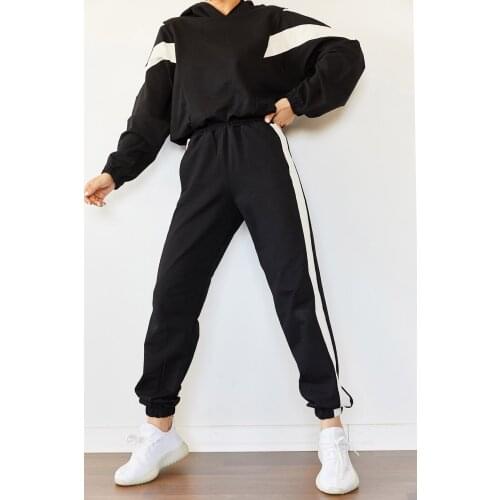 Womens Black Piece Track Suit - Женский черный спортивный костюм