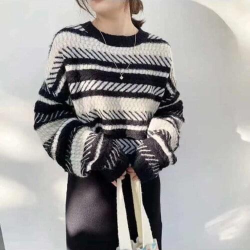 Autumn and winter 2020 new Korean striped Japanese ancient sweater womens loose lazy wind wear sweater top