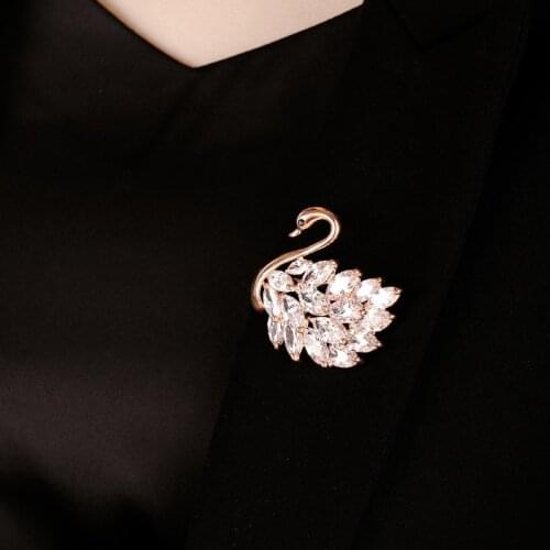 2021 NEW Coming Elegance Swan Shaped Brooch For Women