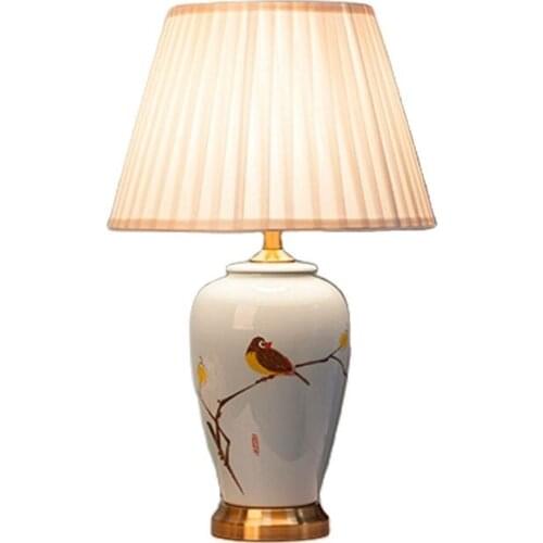 Chinese Style Flowers And Birds Ceramic Table Lamp For BedRoom Bedside Living Room Foyer Study Desk Reading Night Light TD091
