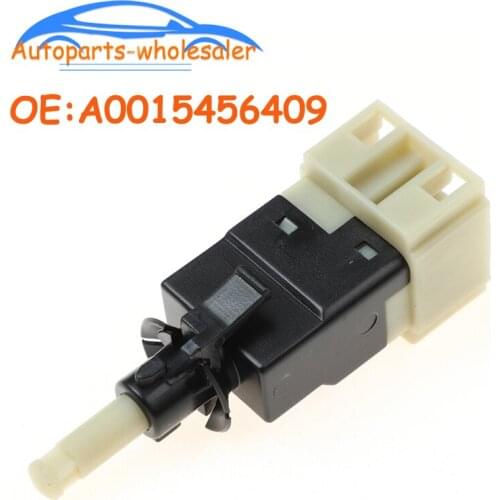 Car Accessories A0015456409 0015453109 Brake Stop Light Switch For Mercedes Benz W210 W208 W163 W203