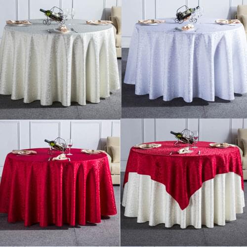 SEBERIDOR Jacquard Tablecloths On The Table