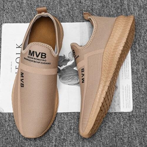 Mens Sneakers Lightweight Running Jogging Sports Shoes Slip-On Zapatillas Hombre Casual Men Summer Breathable Sneaker Size 39-47