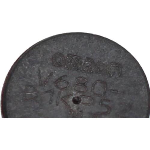 Omron brand new original authentic RFID series accessories V680-D1KP52MT label m8*5mm