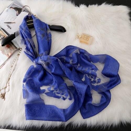 2019 new designer brand women scarf fashion hollow Embroidery lady shawls and wraps spring and summer sunscreen beach stoles
