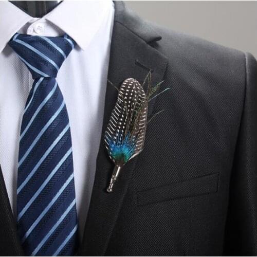 5Pcs/Lot Feather Corsage Groom groomsman Wedding party Best Man suit peacock Feather Boutonniere For Guy pin Wedding Flowers